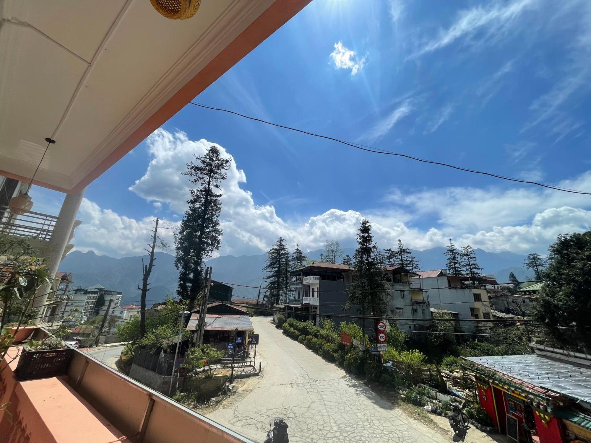 Nini Homestay Sapa Zewnętrze zdjęcie