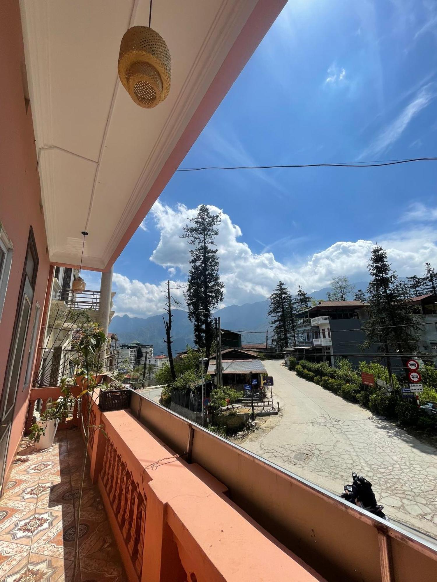 Nini Homestay Sapa Zewnętrze zdjęcie